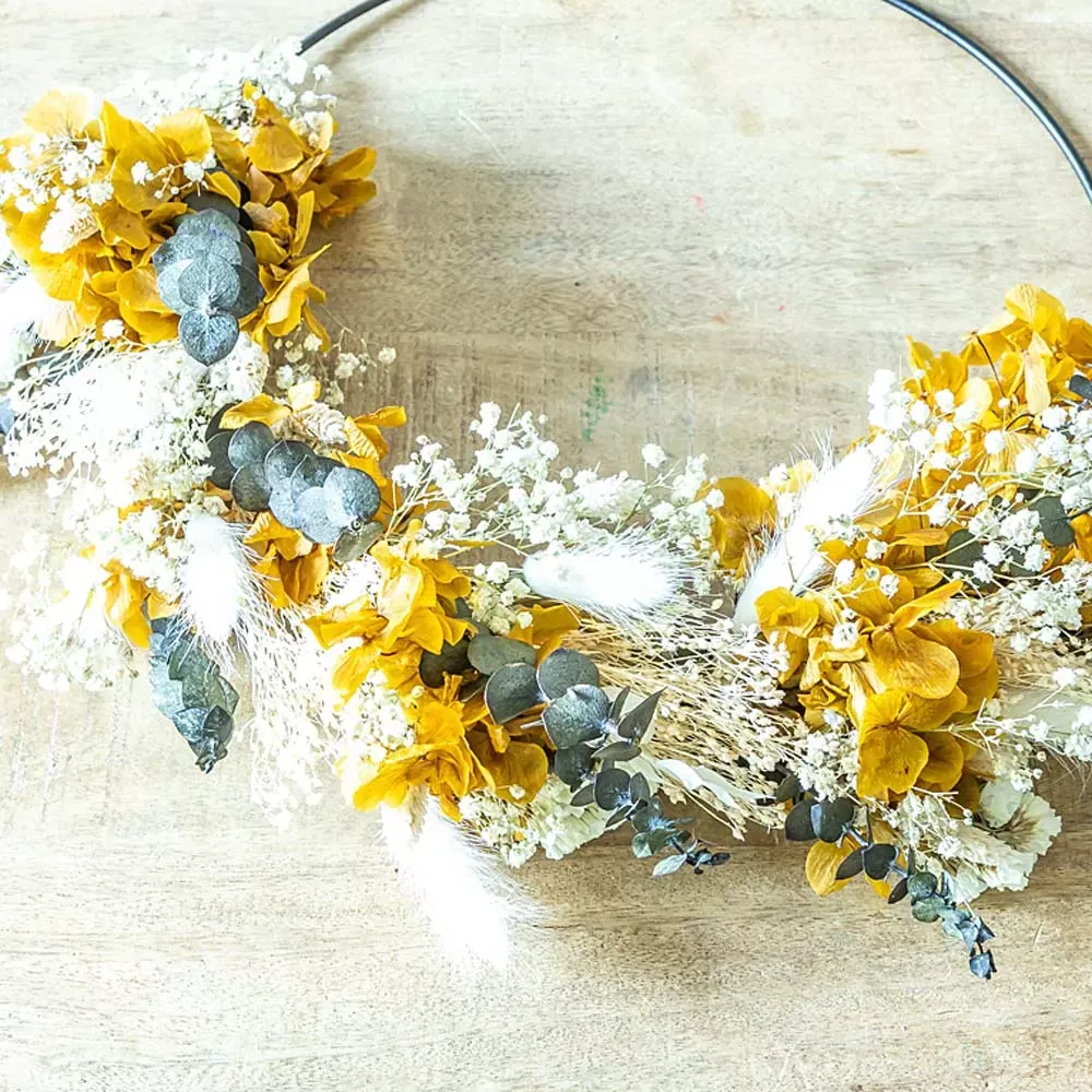 Illustration numéro 3 du produit Couronne murale de fleurs séchées Hortense D30cm