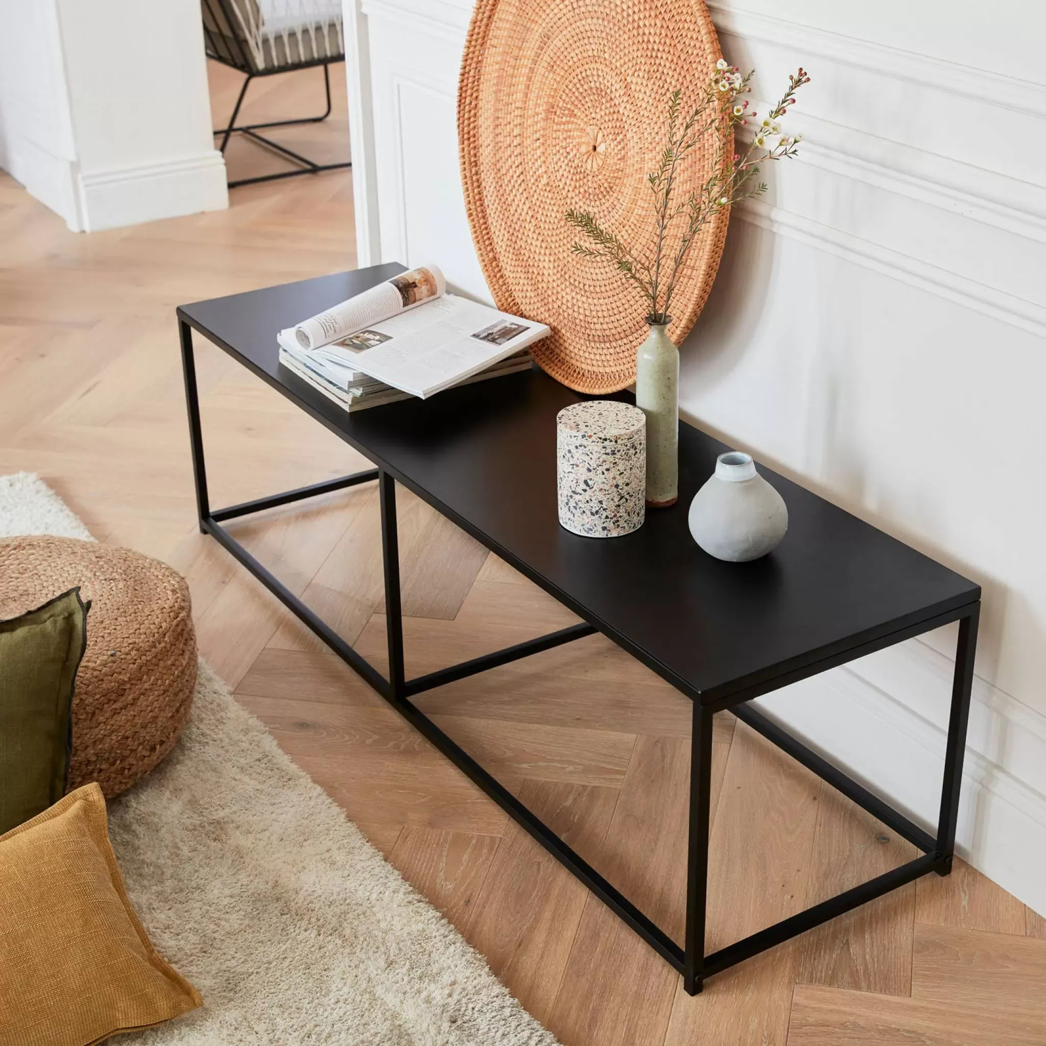 Illustration numéro 3 du produit Meuble tv en métal noir 140x40x40cm