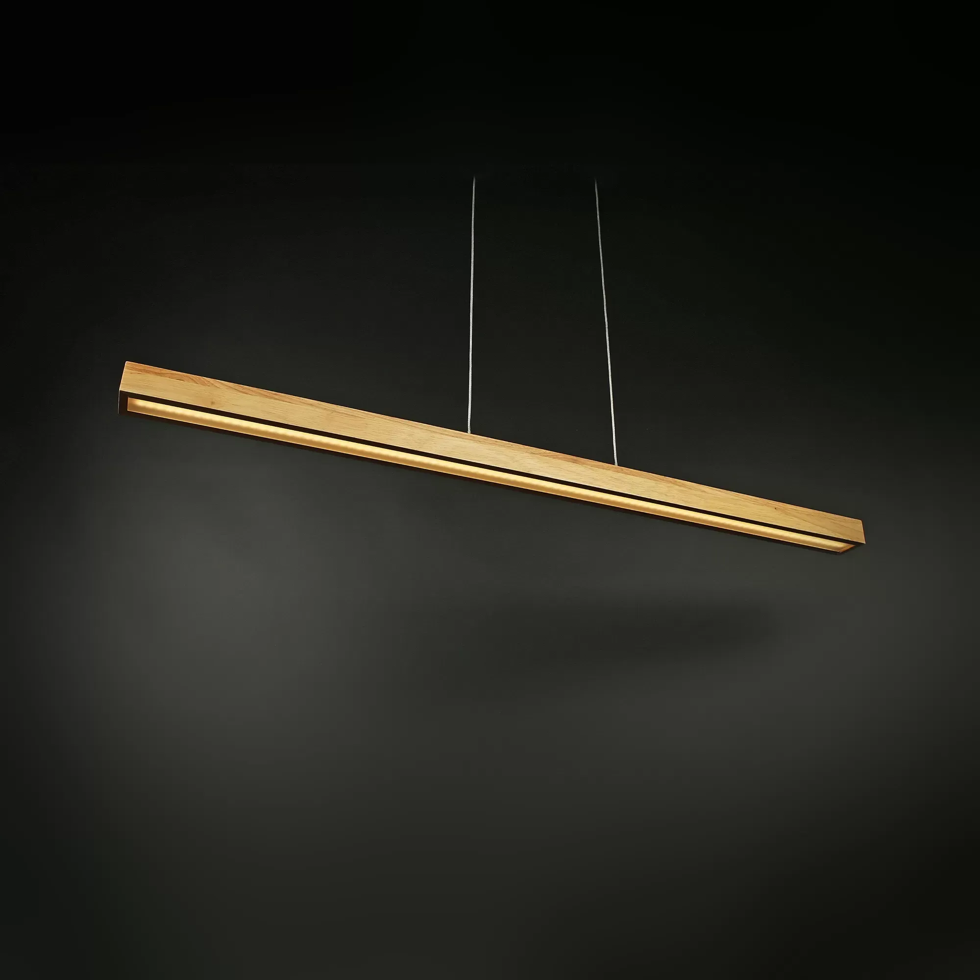 Illustration numéro 3 du produit Suspension en métal et bois