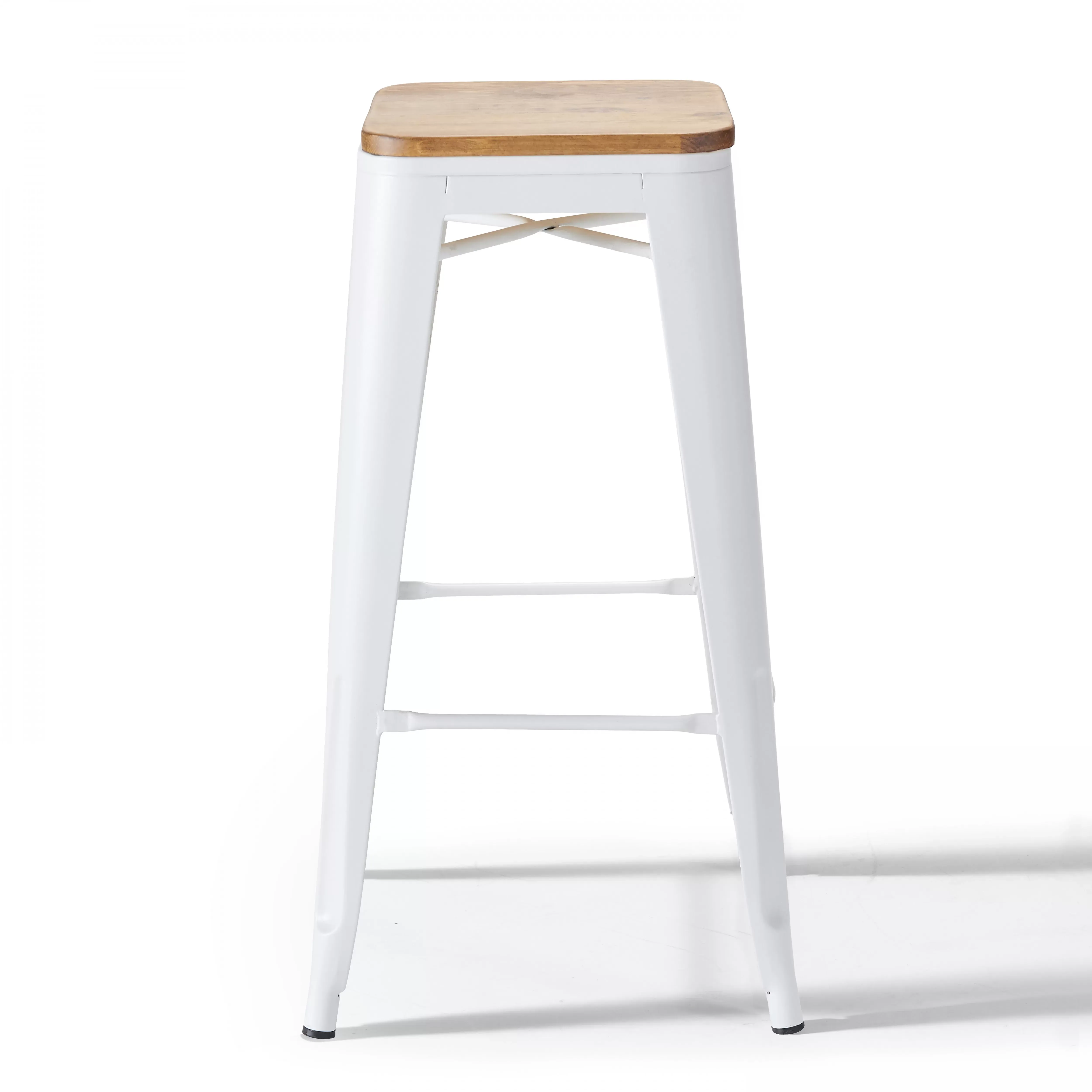 Illustration numéro 3 du produit Lot de 4 tabourets de bar en acier blanc