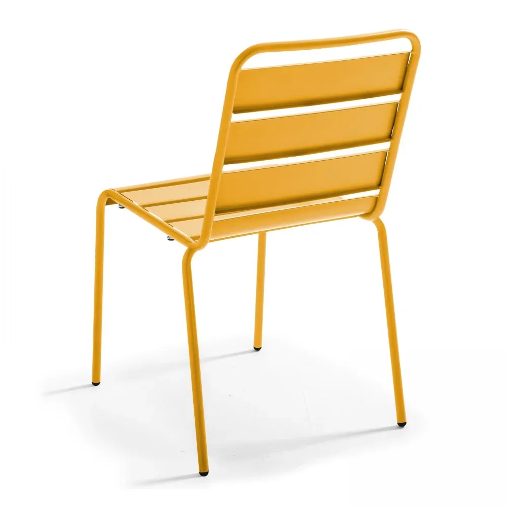 Illustration numéro 3 du produit Chaise en métal jaune