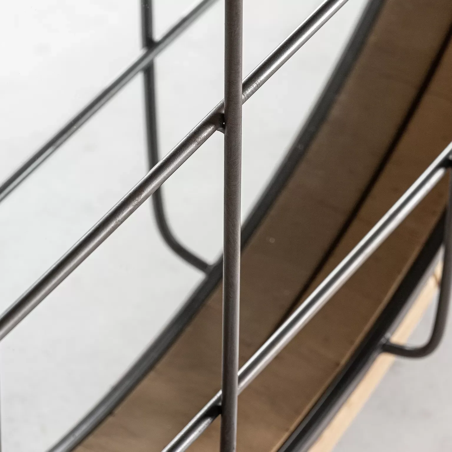 Illustration numéro 3 du produit Miroir en bois de sapin marron 105x10x105 cm