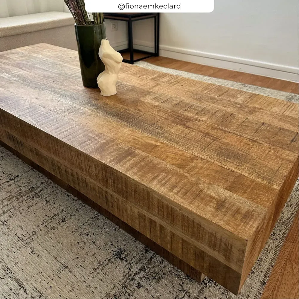 Illustration numéro 3 du produit Table basse rectangulaire en bois de manguier