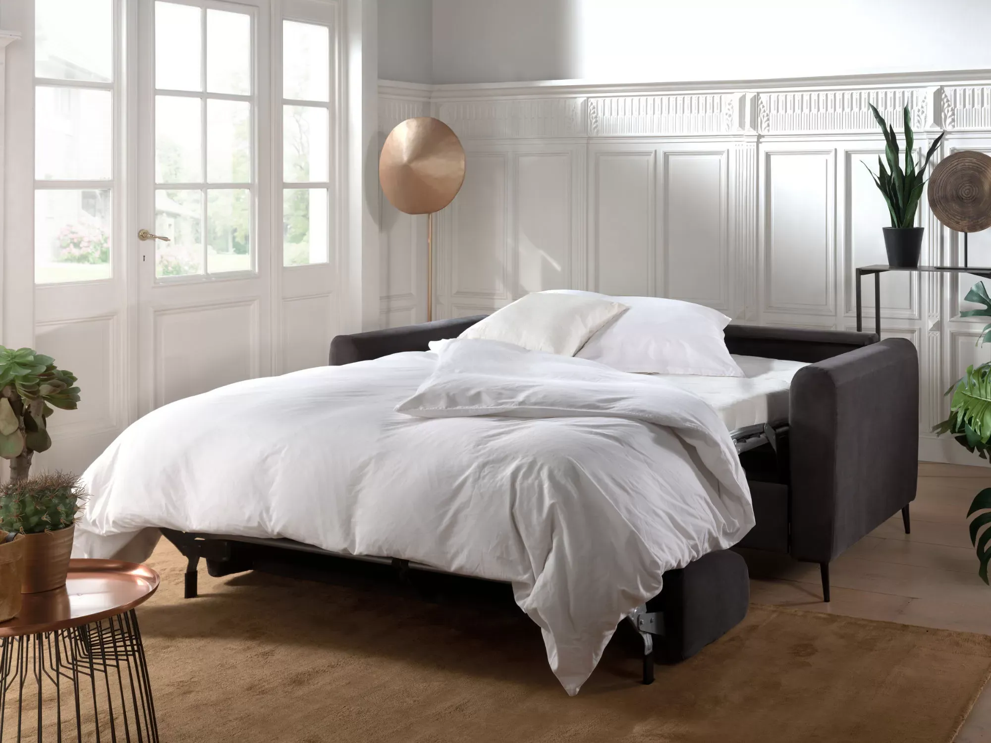 Illustration numéro 3 du produit Canapé droit convertible 3 places en velours gris foncé