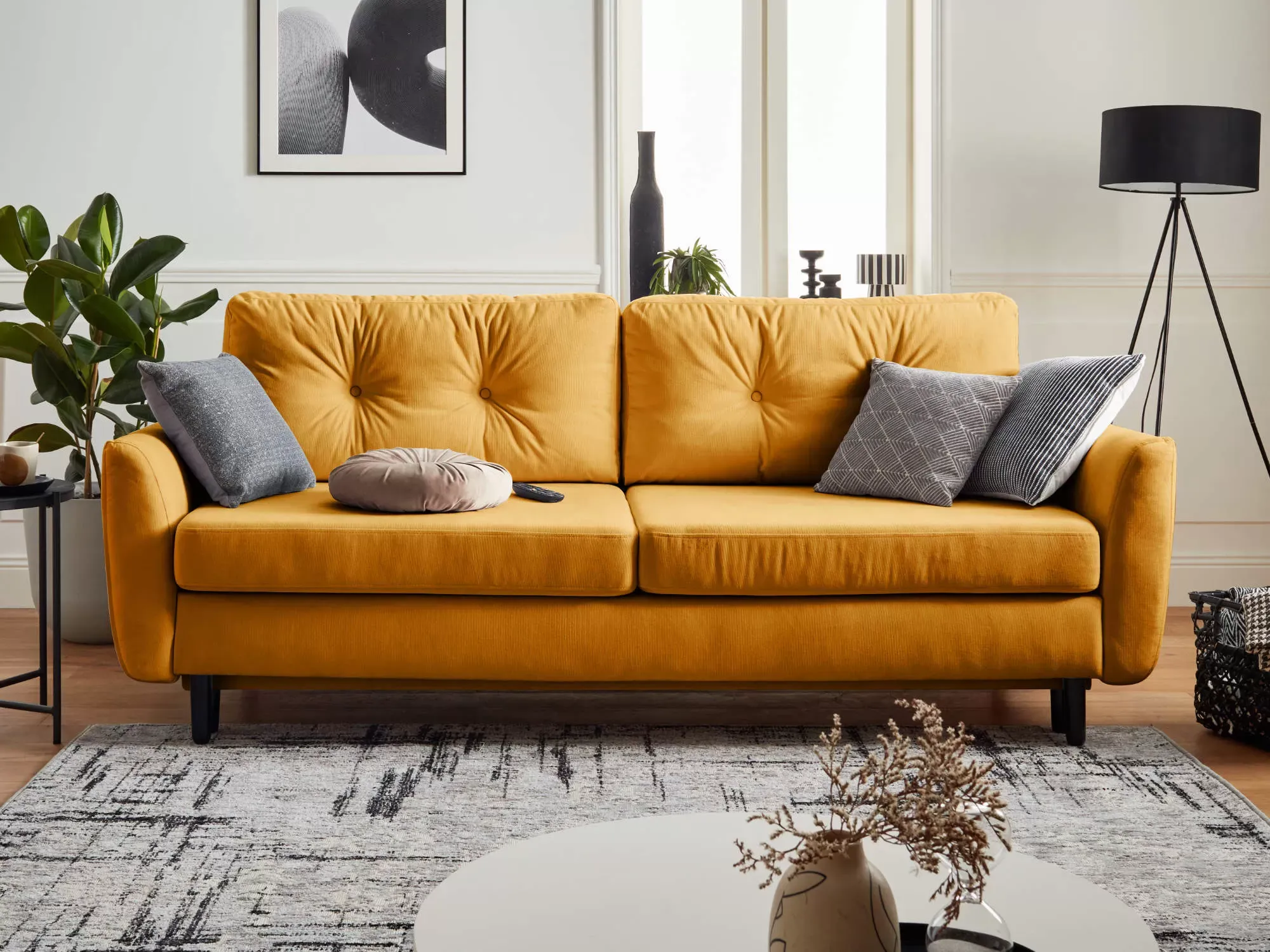 Illustration numéro 3 du produit Canapé droit convertible 3 places en velours jaune