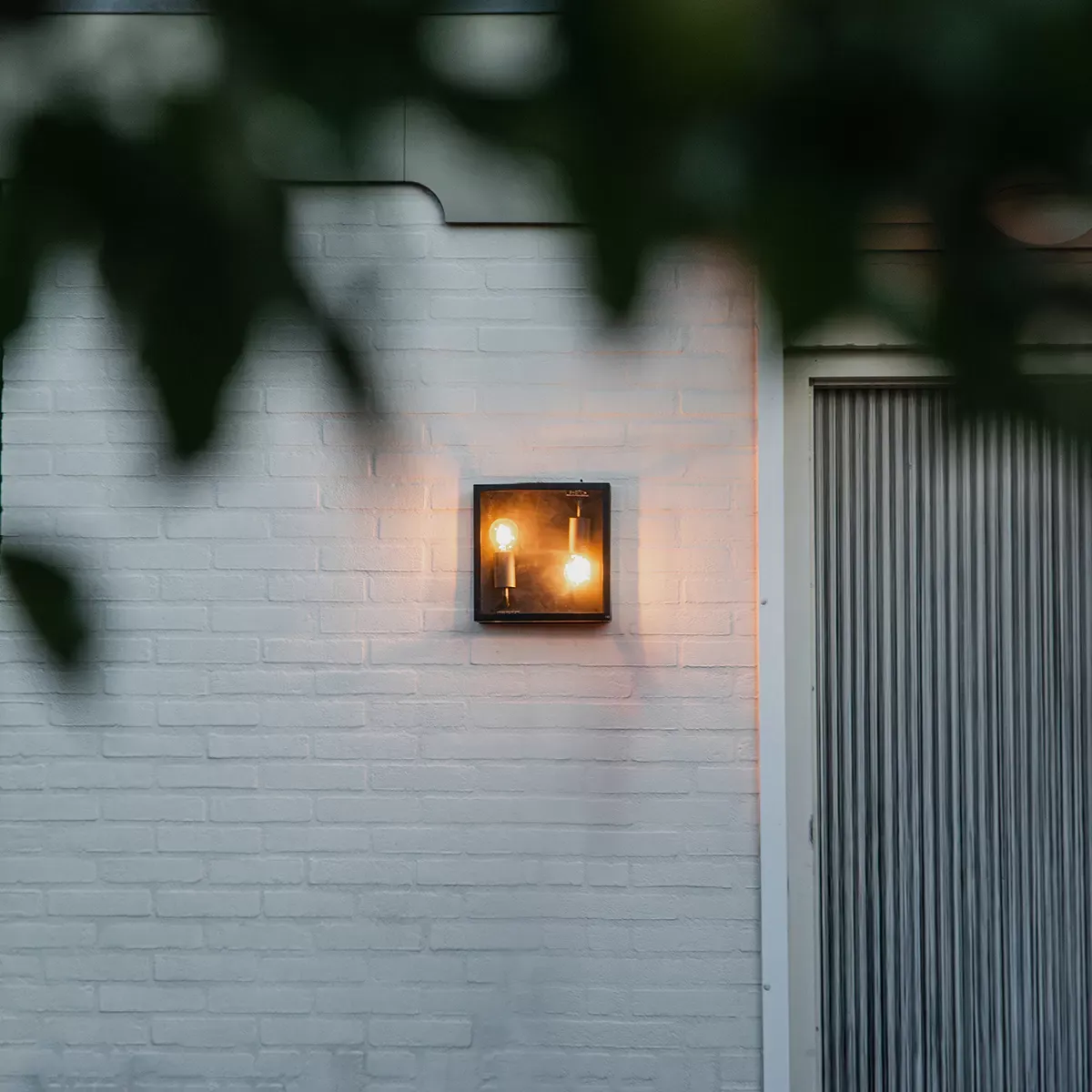 Illustration numéro 3 du produit Plafonnier extérieur en acier inoxydable noir