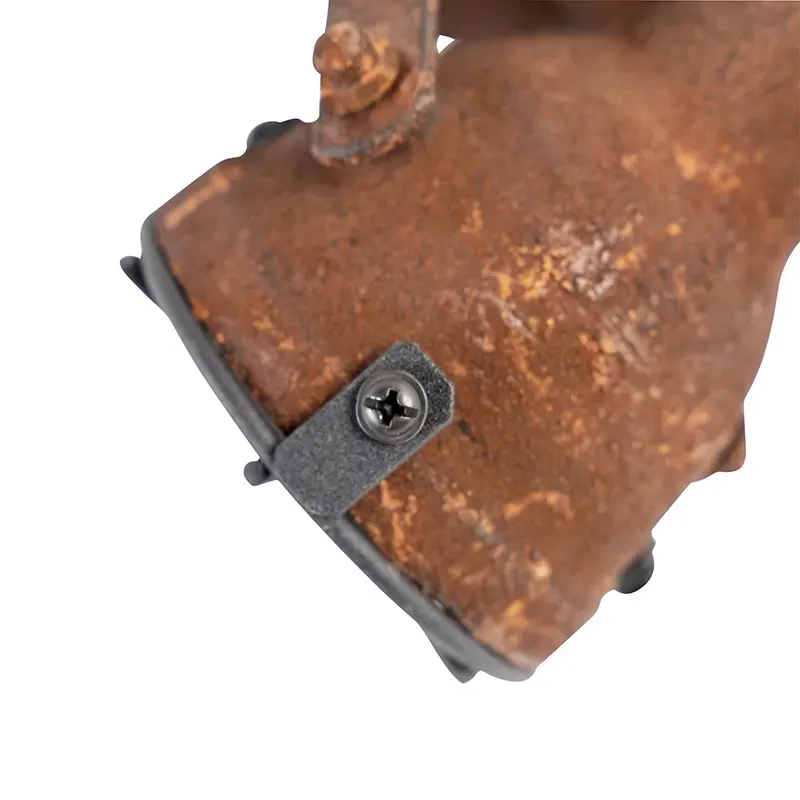 Illustration numéro 3 du produit Spot murale en acier brun rouille