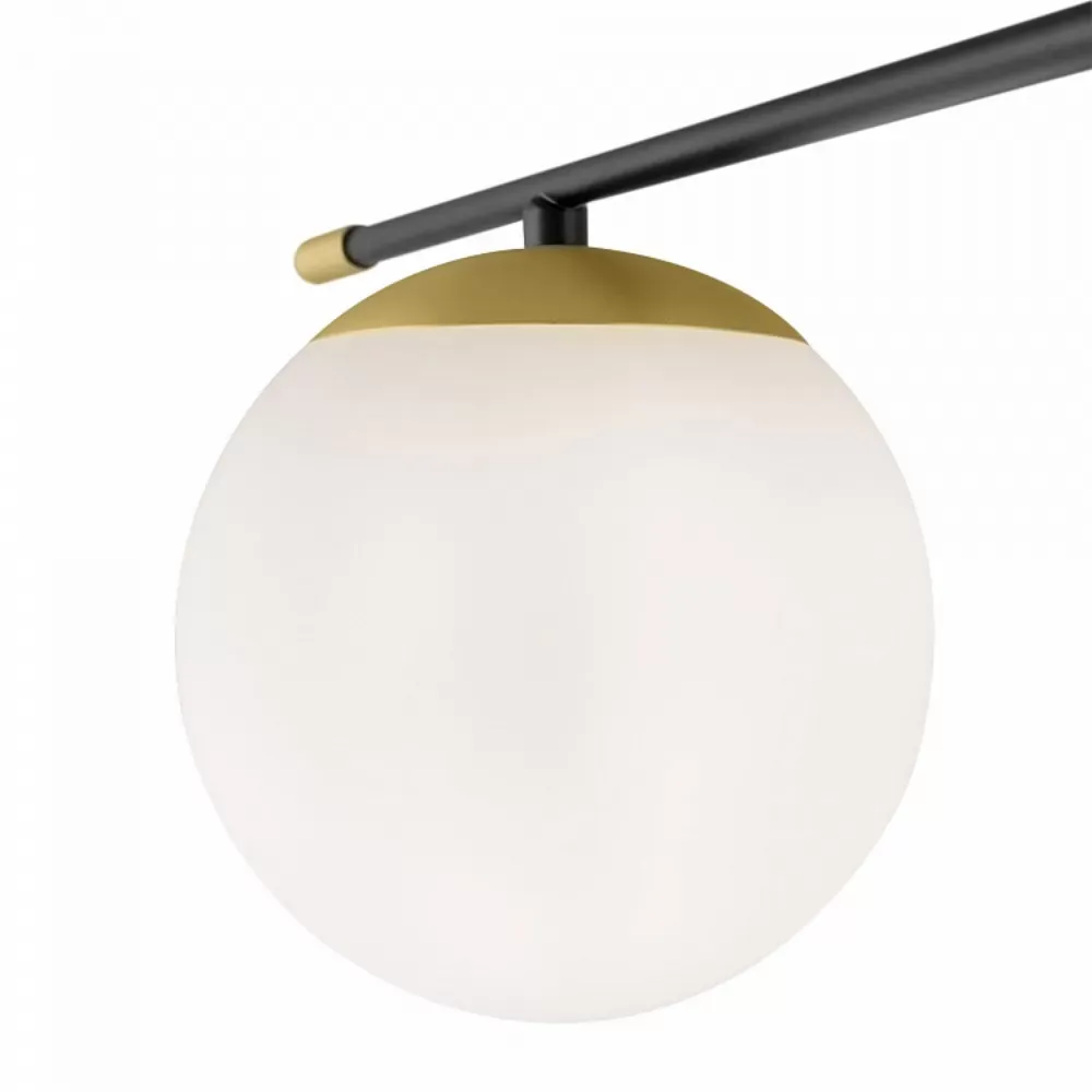 Illustration numéro 3 du produit Suspension 6 lumières dorée et noir avec sphères en verre blanc mat