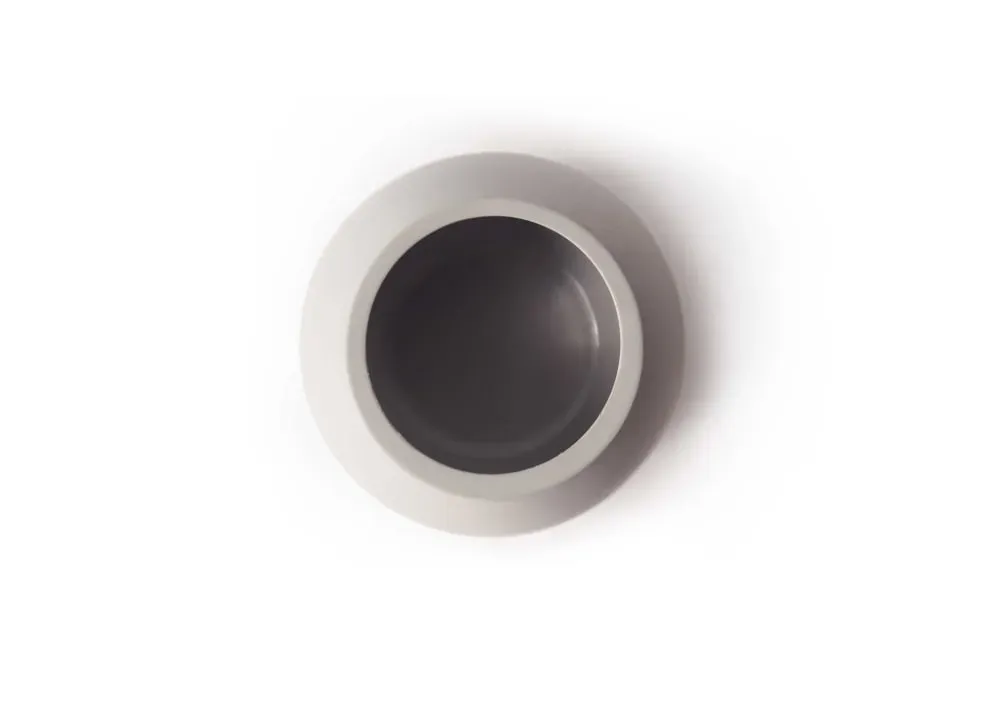 Illustration numéro 3 du produit Pot de fleurs en béton naturel