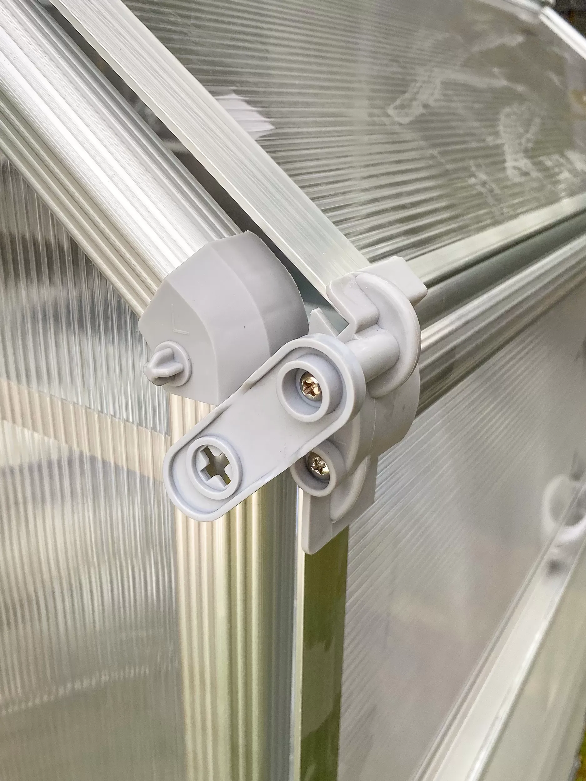 Illustration numéro 3 du produit Mini-serre de jardin en acier galvanisé