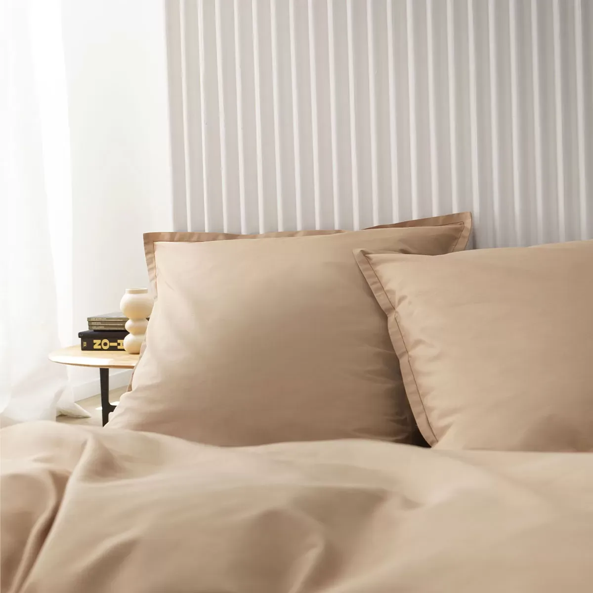 Illustration numéro 3 du produit Housse de couette en coton sable 200x200 Made in France