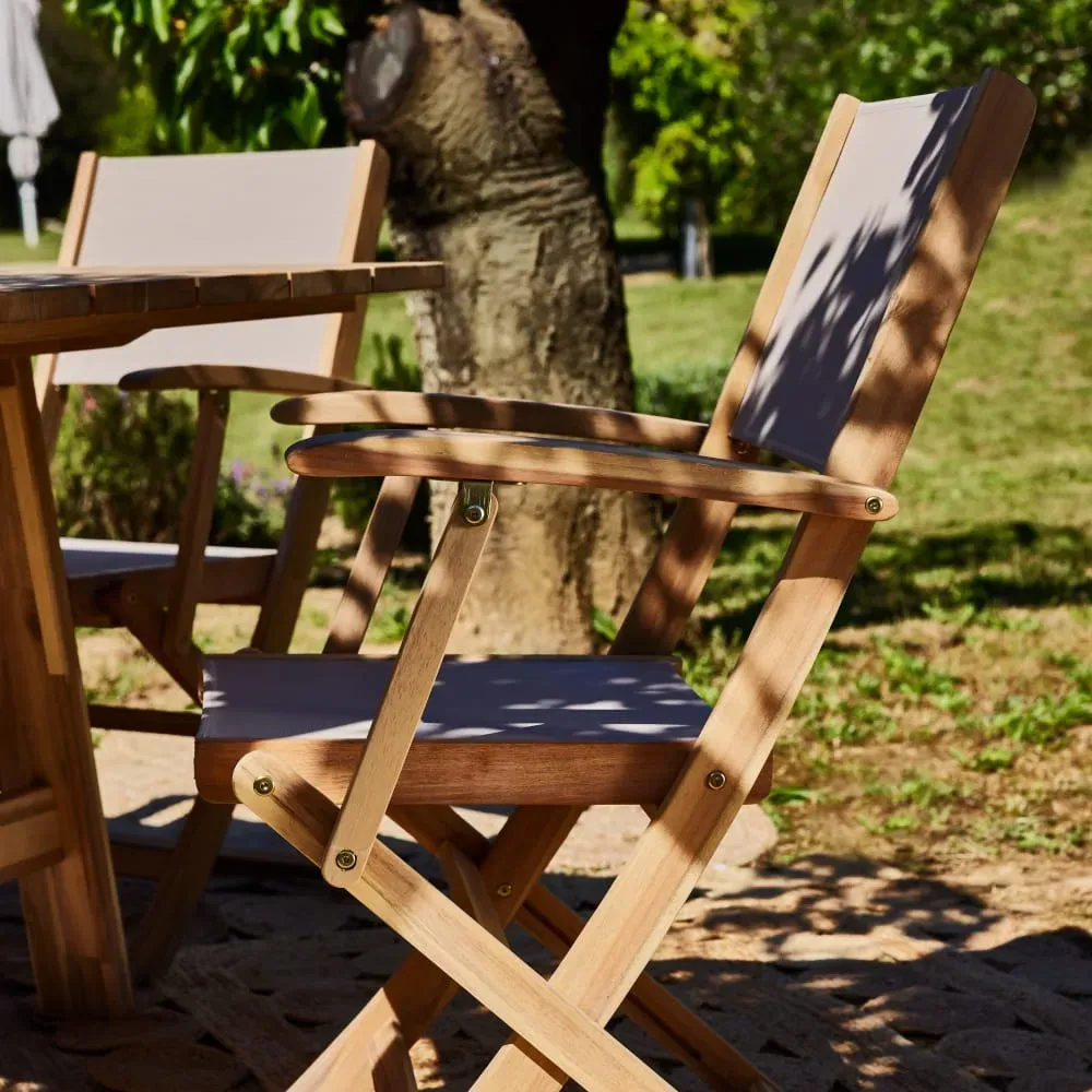 Illustration numéro 3 du produit Pack de 4 chaises pliants en bois clair et textilene beige