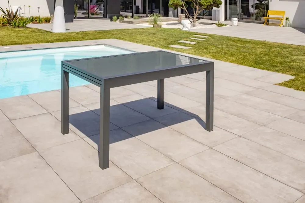 Illustration numéro 3 du produit Table de jardin 10 places en aluminium et plateau verre