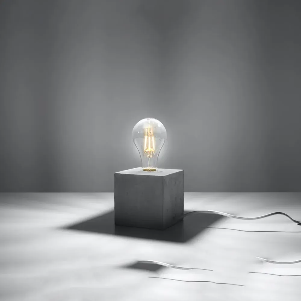 Illustration numéro 3 du produit Lampe de bureau béton gris H 10 cm