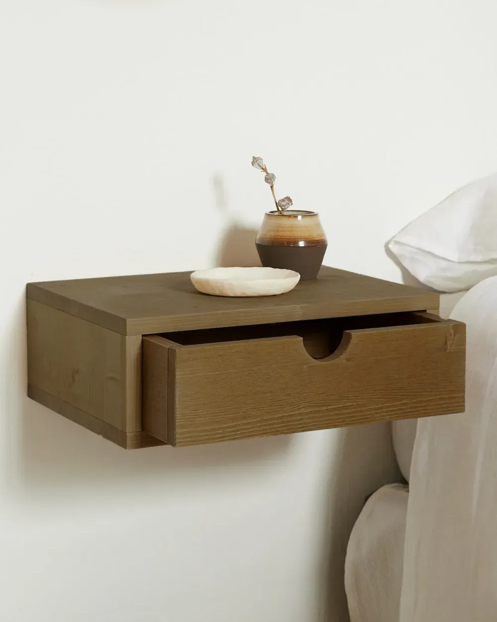 Illustration numéro 3 du produit Table de chevet murale en bois massif marron