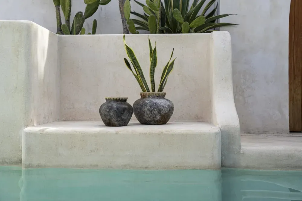 Illustration numéro 3 du produit Vase en terre cuite antique gris h19