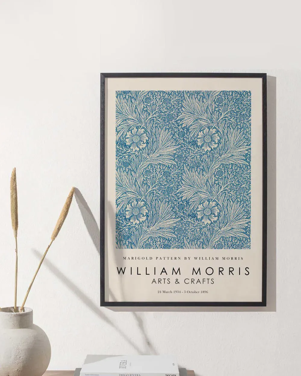 Illustration numéro 3 du produit Affiche décorative avec cadre coloré chêne 30 x 40 cm motif marigold