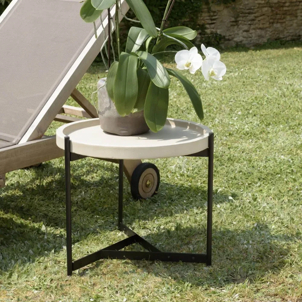 Illustration numéro 3 du produit Table d'appoint 52x50cm plateau béton beige pieds métal noir
