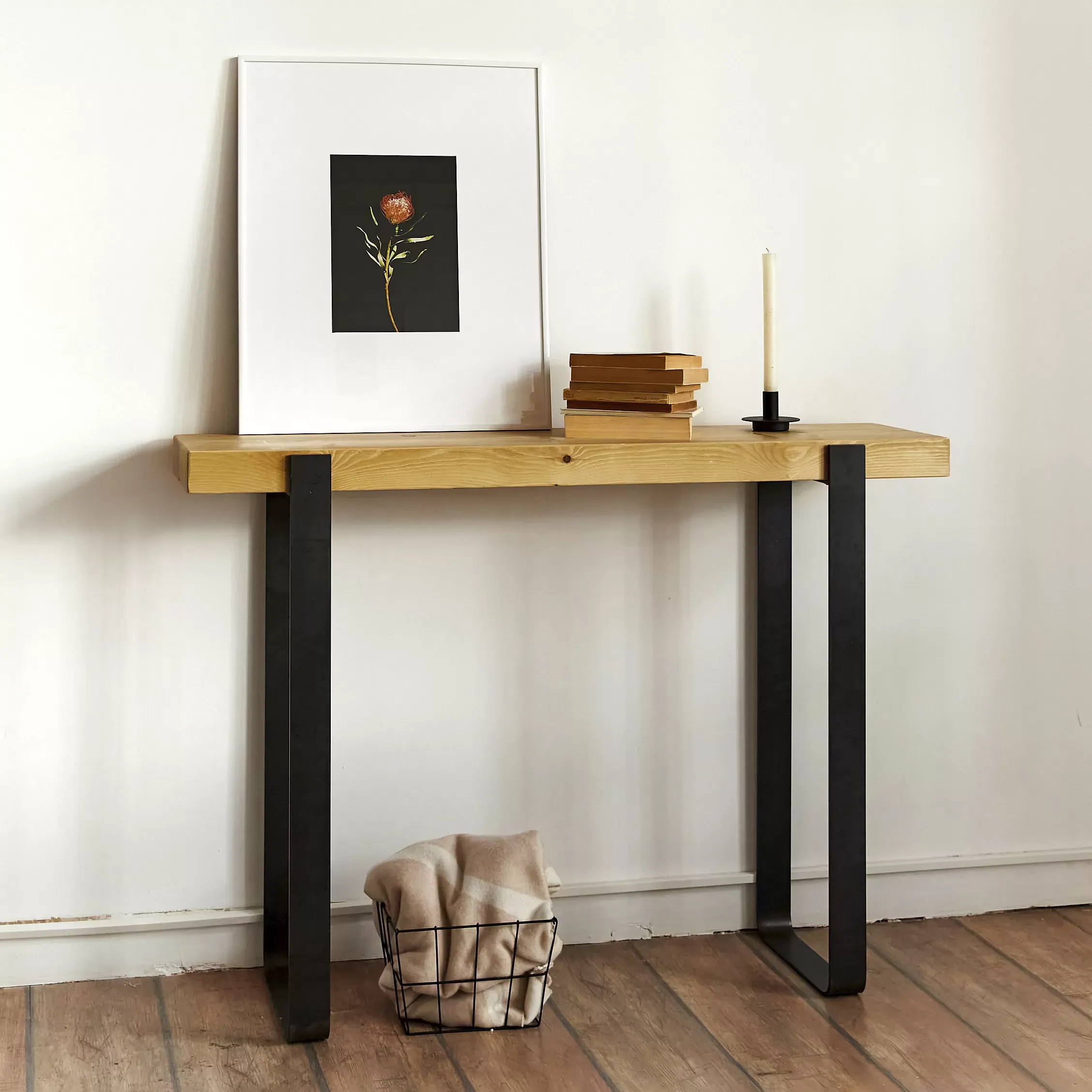 Illustration numéro 3 du produit Console en bois de pin des flandres couleur naturel 120 cm