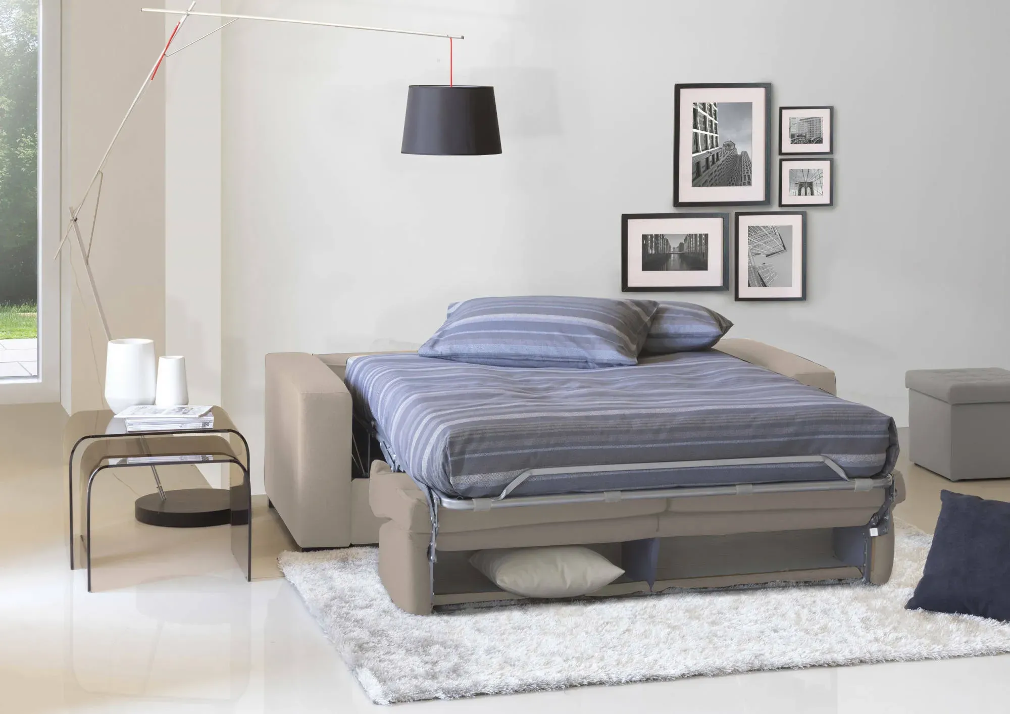 Illustration numéro 3 du produit Canapé lit 3 places en tissu tourterelle 220x95h90 cm