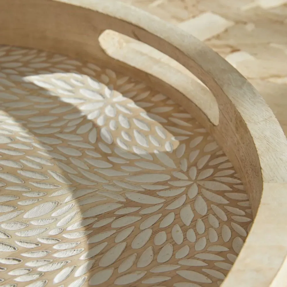 Illustration numéro 3 du produit Lot de 2 plateaux arrondis motif devant bois  35x35 cm