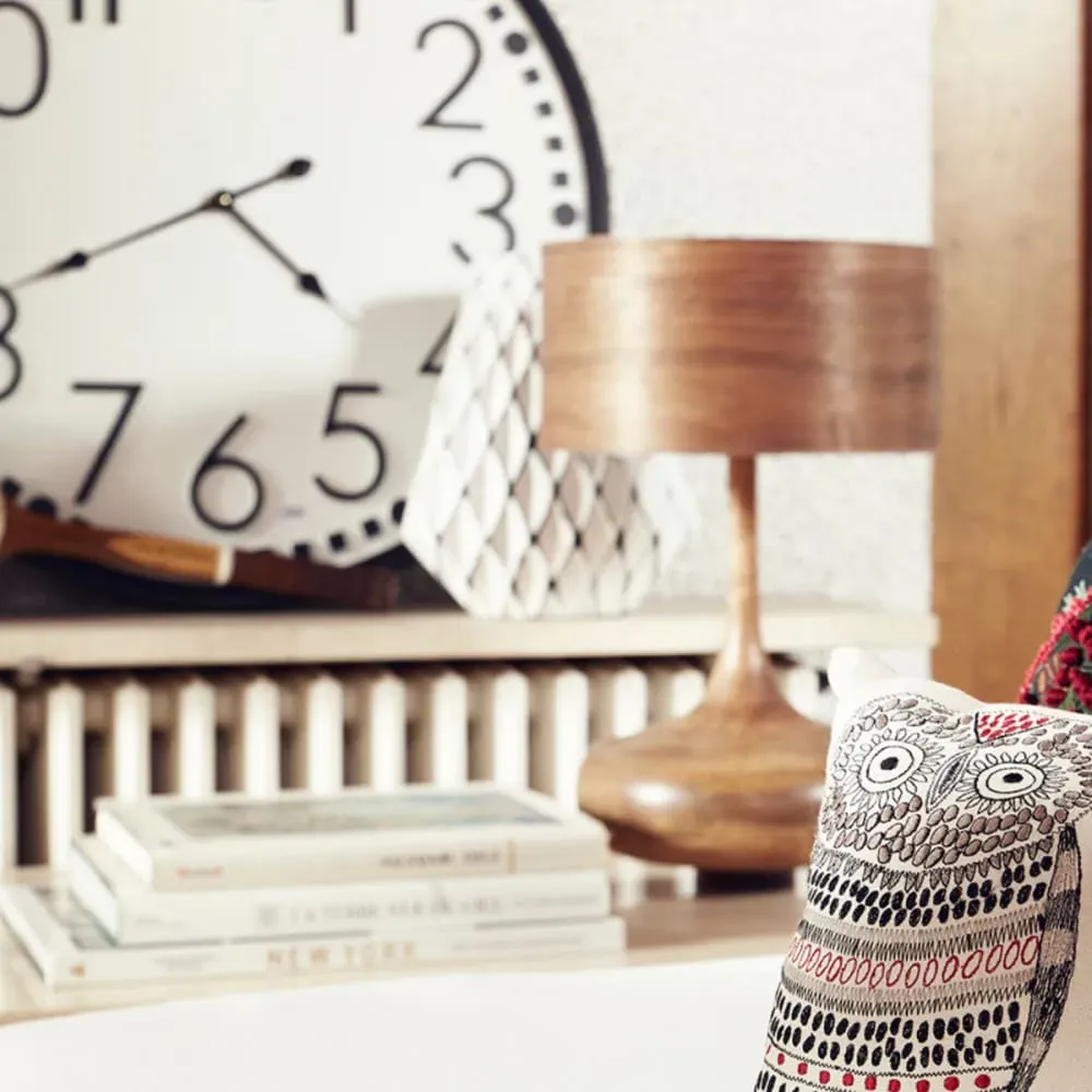 Illustration numéro 3 du produit Horloge murale en bois noir et blanc H80