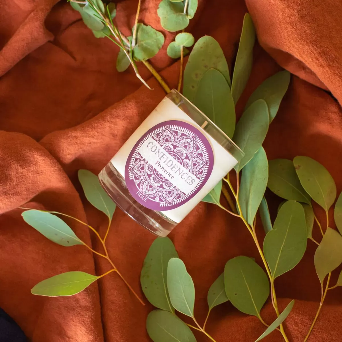 Illustration numéro 3 du produit Bougie parfumée figue fabriquée en provence 180 g