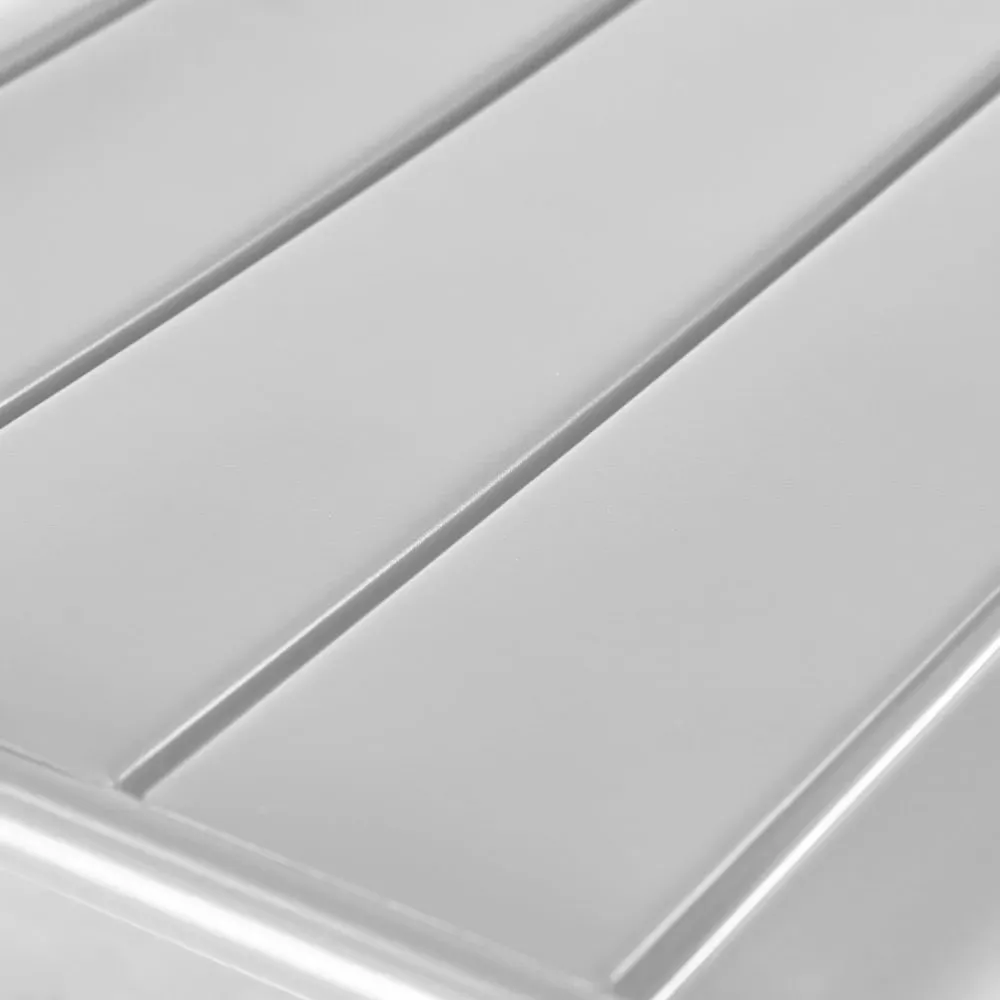 Illustration numéro 3 du produit Repose pied en métal blanc