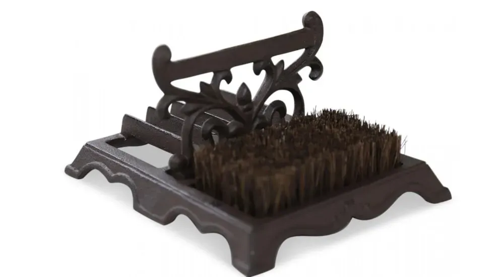 Illustration numéro 3 du produit Gratte-pied fonte marron