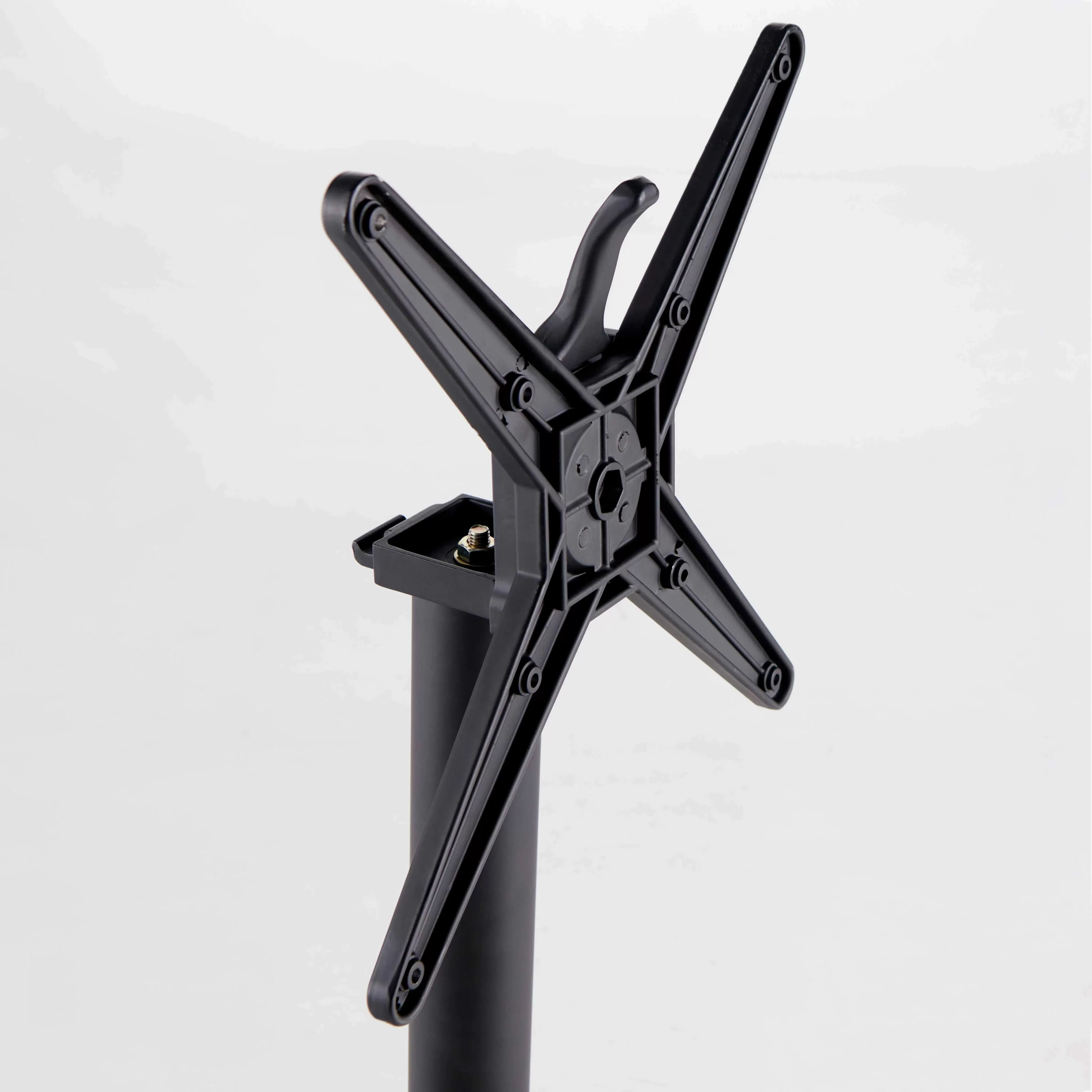 Illustration numéro 3 du produit Pied pour table avec système inclinable 108 cm en aluminium noir Klipo