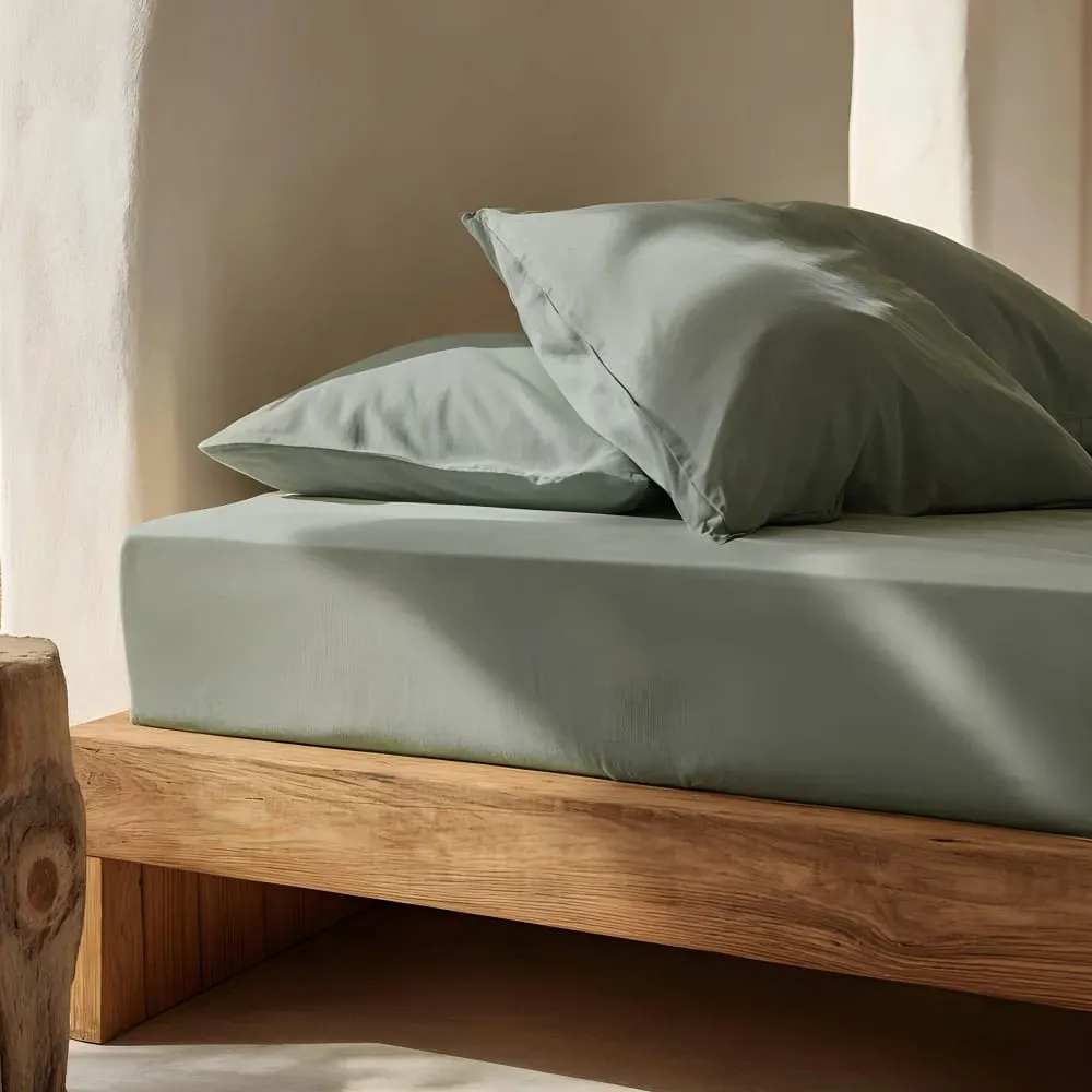 Illustration numéro 3 du produit Drap-housse en 100% coton aqua marine 140x200x30 cm