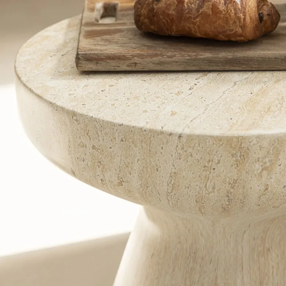 Illustration numéro 3 du produit Tabouret effet travertin H45cm - Beige