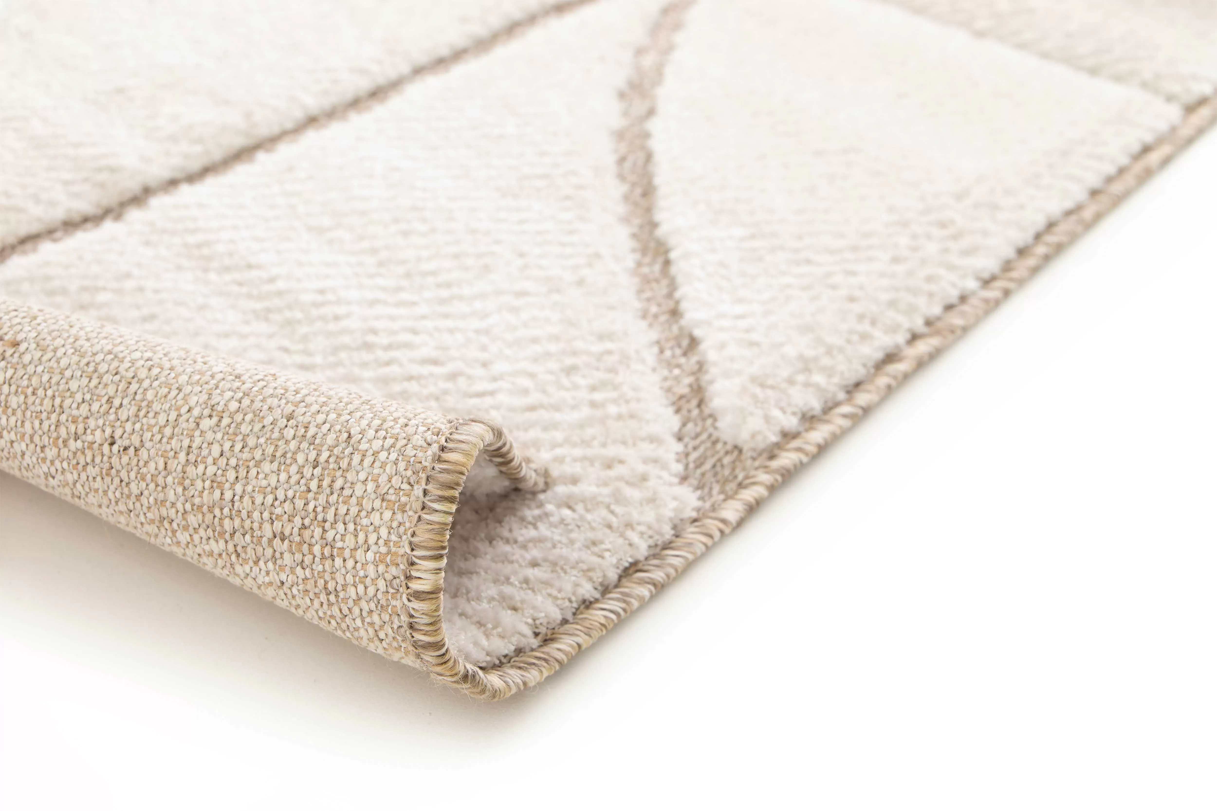 Illustration numéro 3 du produit Tapis à relief scandinave crème 120x170 cm