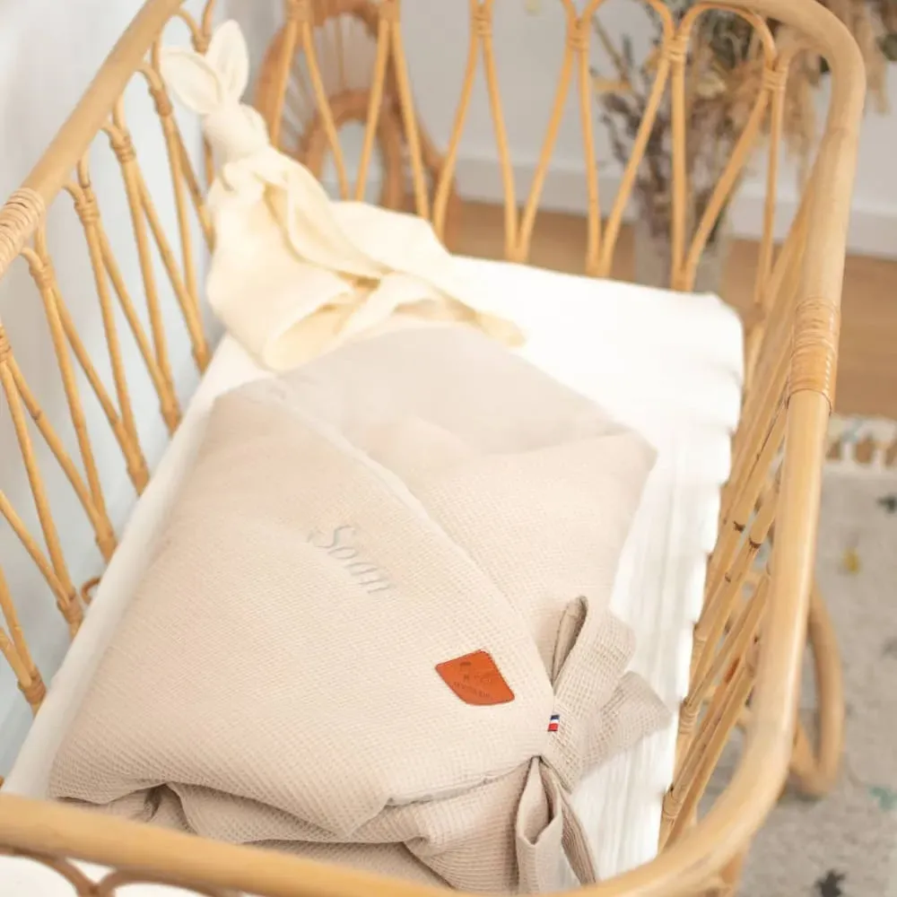 Illustration numéro 3 du produit Gigoteuse bébé en nid d'abeille beige Dès la naissance   4 mois