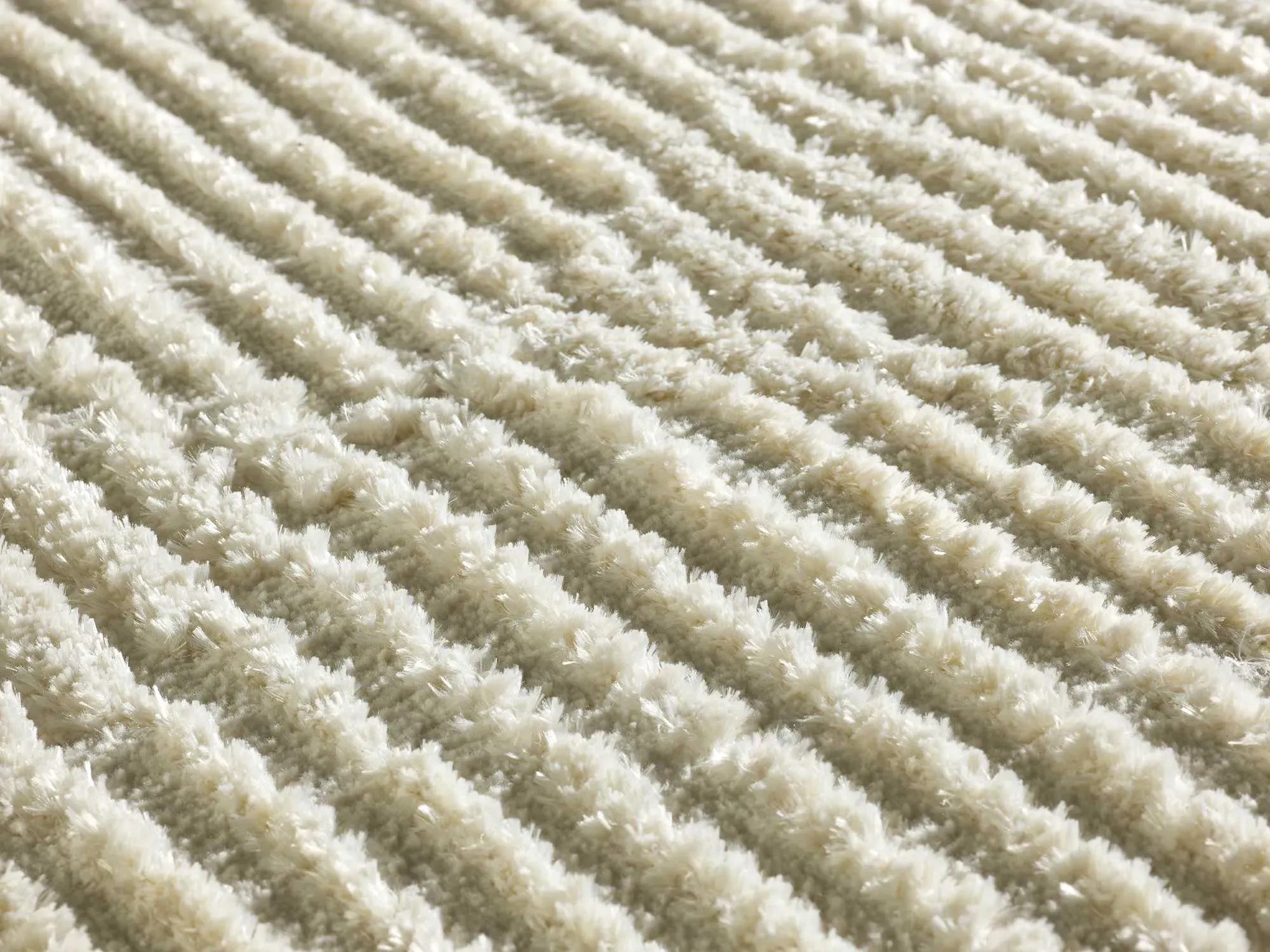 Illustration numéro 3 du produit Tapis à relief shaggy crème 120x170 cm