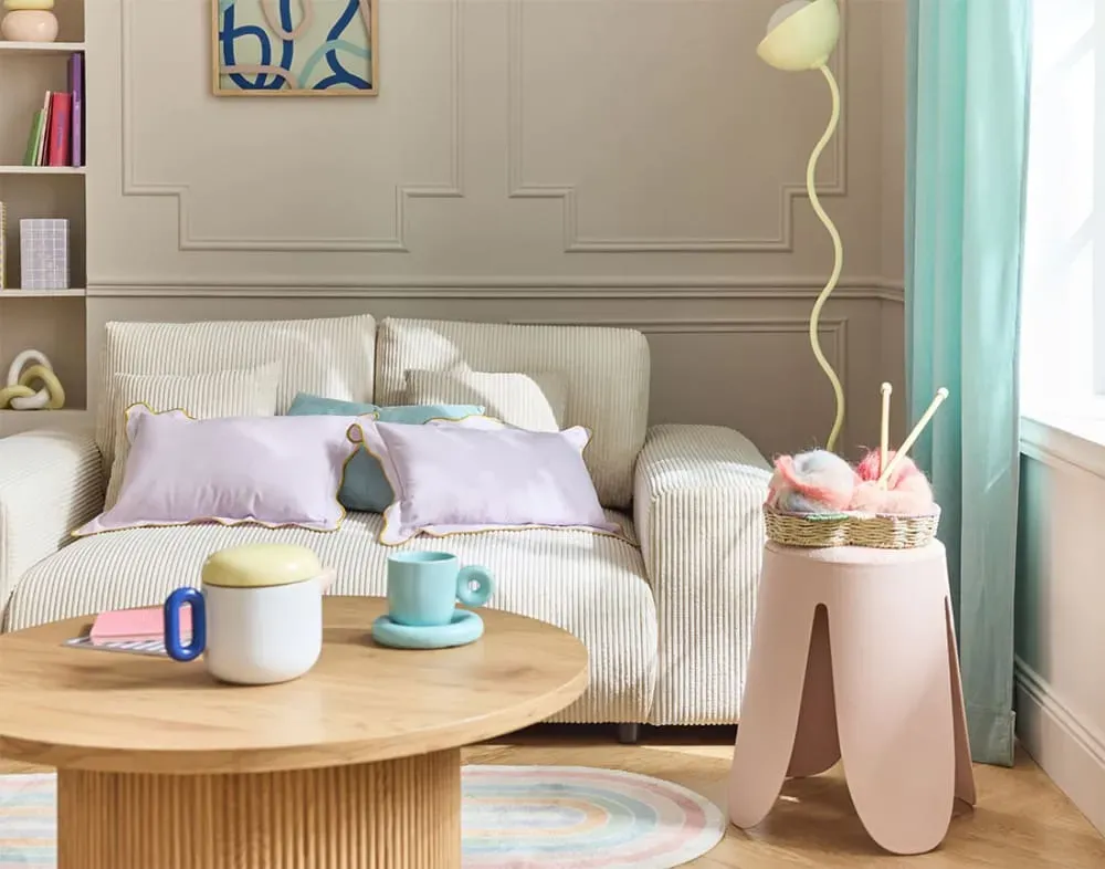 Illustration numéro 3 du produit Canapé droit 2 places en velours côtelé beige