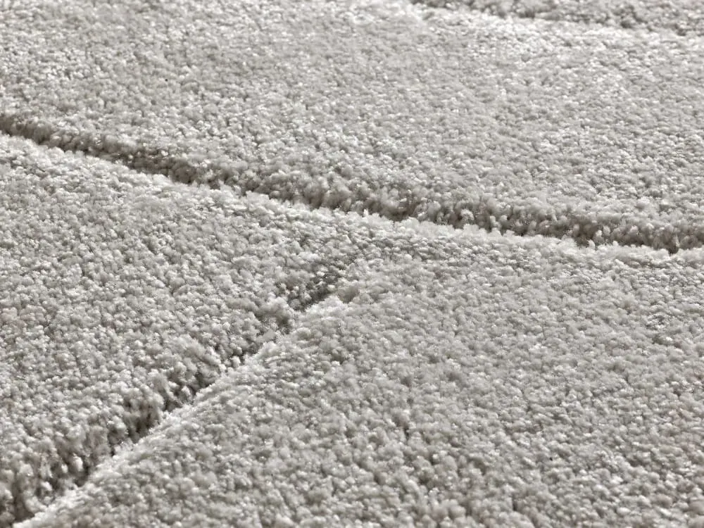 Illustration numéro 3 du produit Tapis descente de lit shaggy gris 60x120 cm