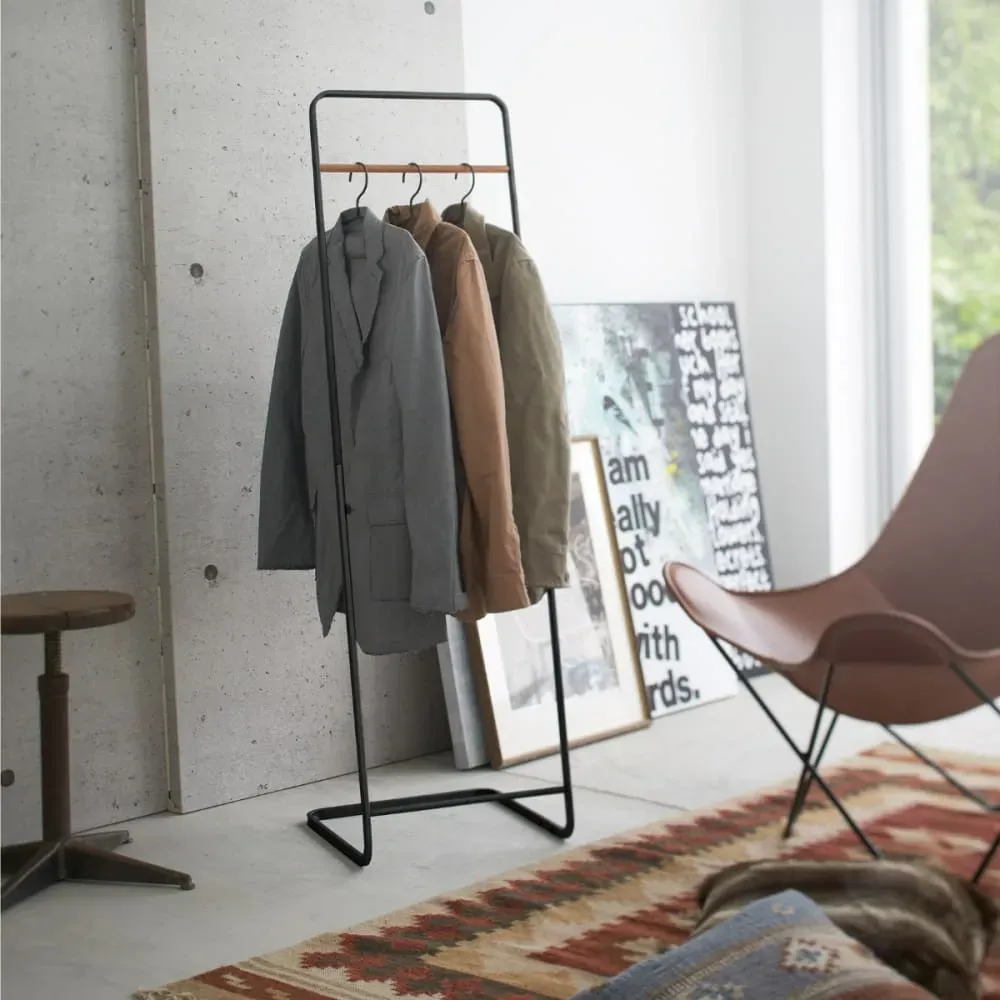 Illustration numéro 3 du produit Porte-manteau H140 cm - Noir