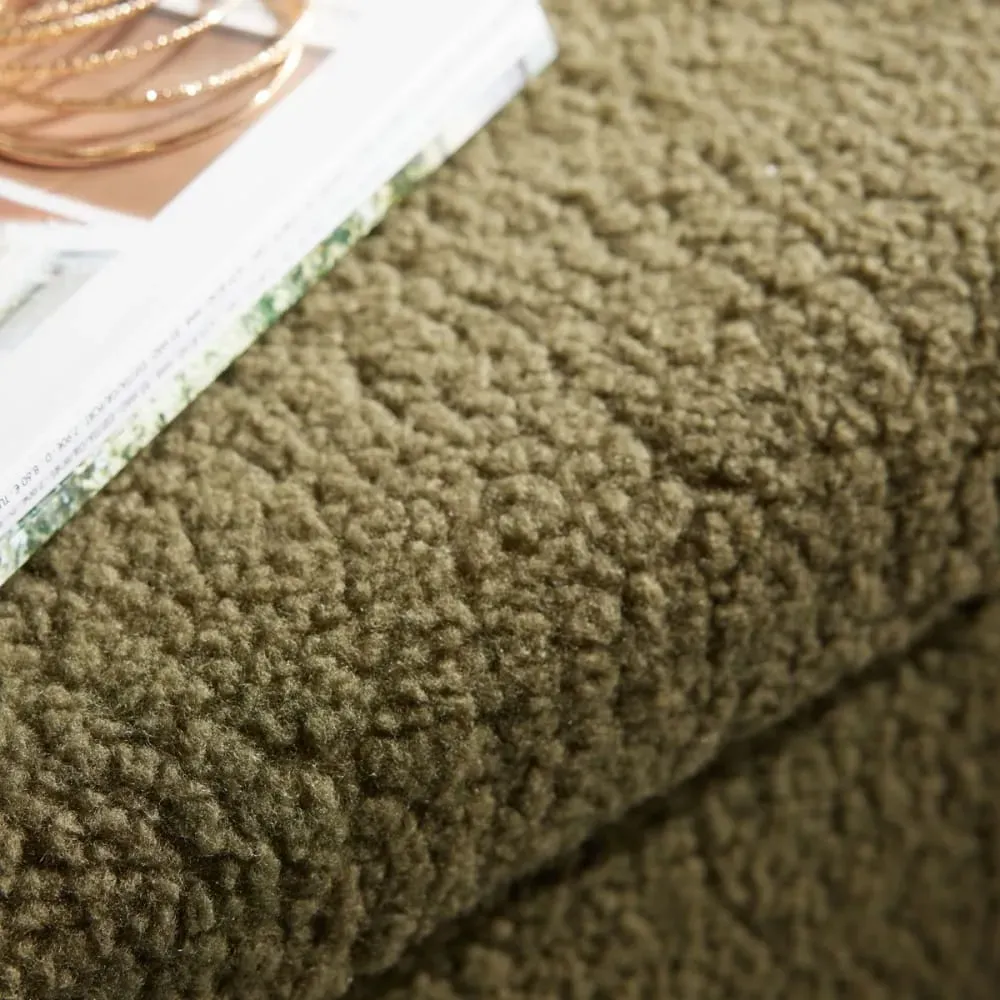 Illustration numéro 3 du produit Banc coffre en tissu bouclette  76x38 cm