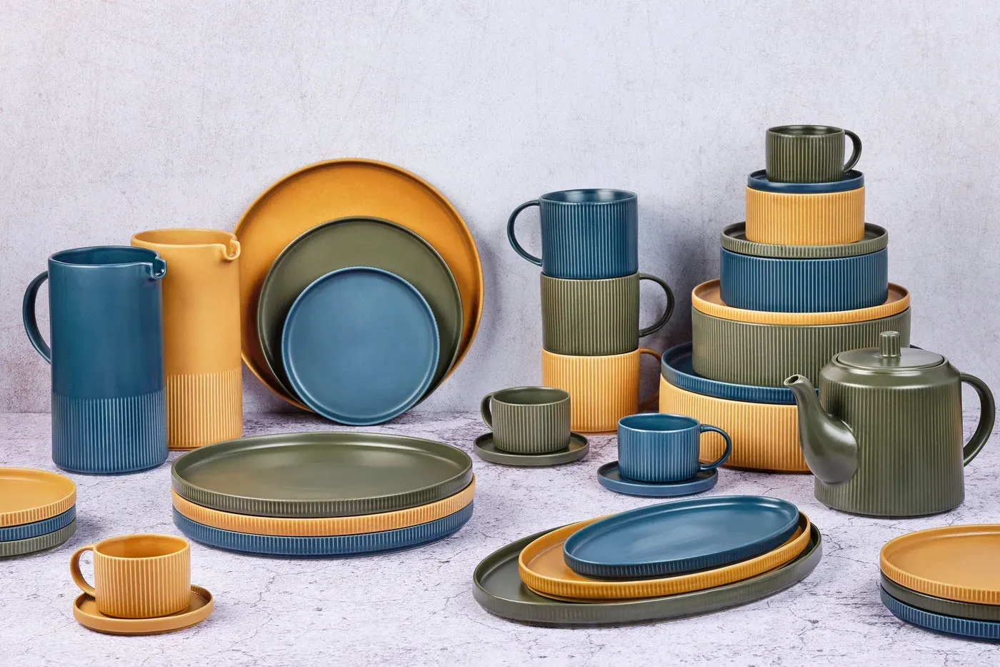 Illustration numéro 3 du produit Saladier en grès jaune D0