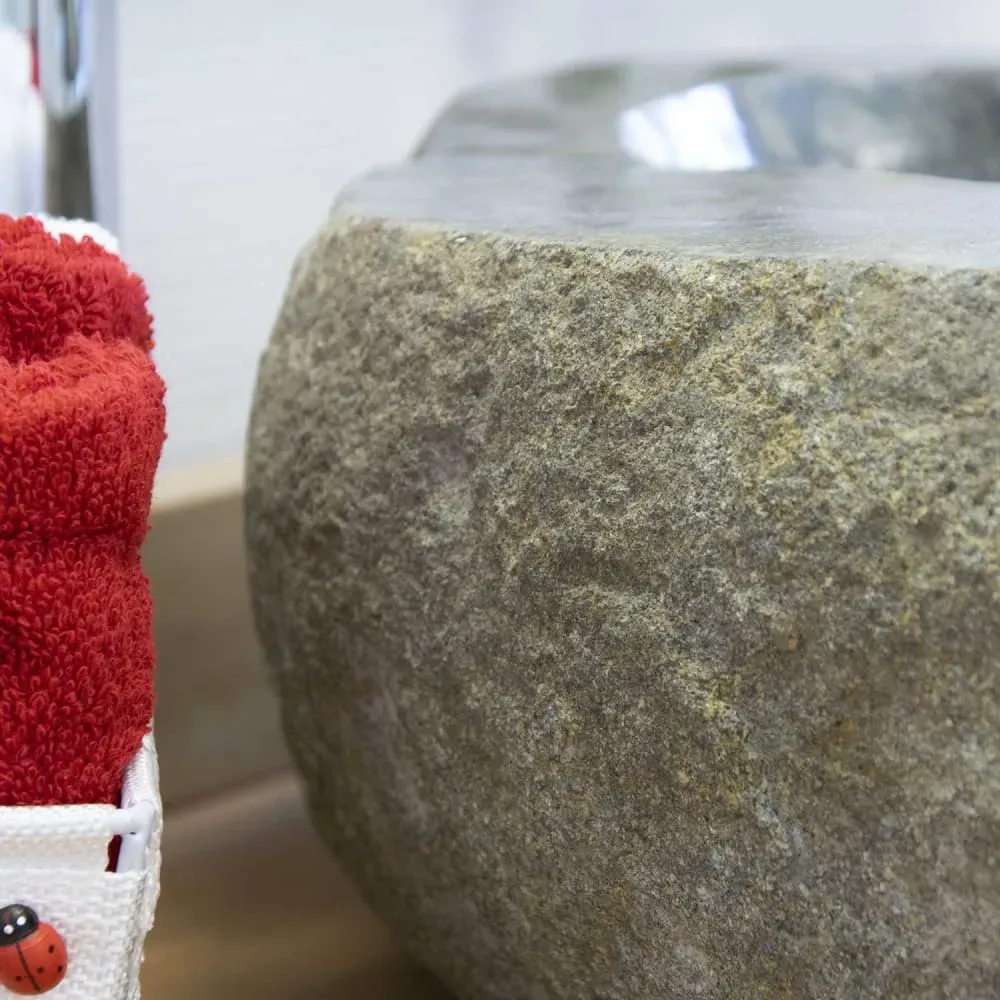 Illustration numéro 3 du produit Vasque à poser en pierre de rivière  50 50 × 50