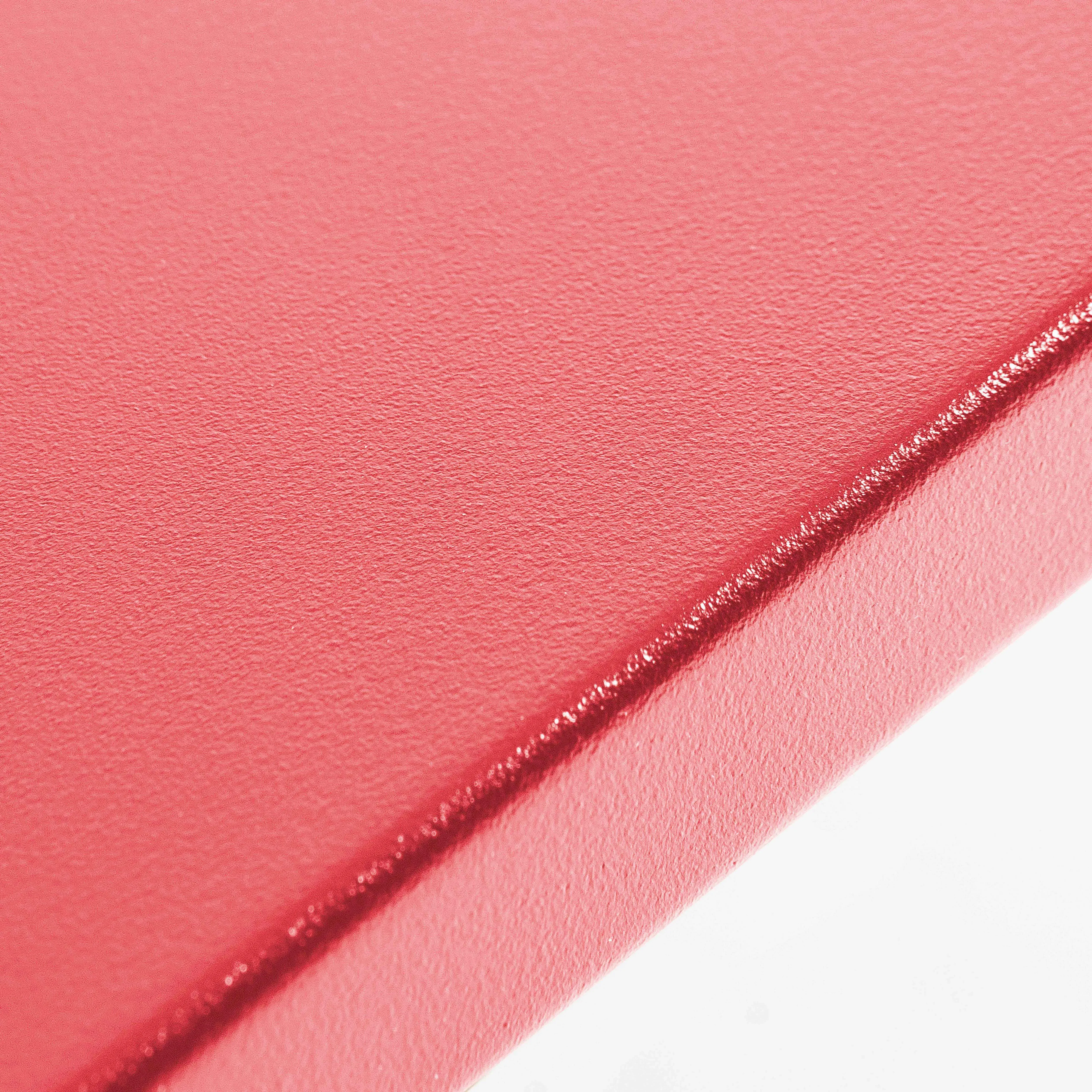 Illustration numéro 3 du produit Table haute de jardin en acier rouge