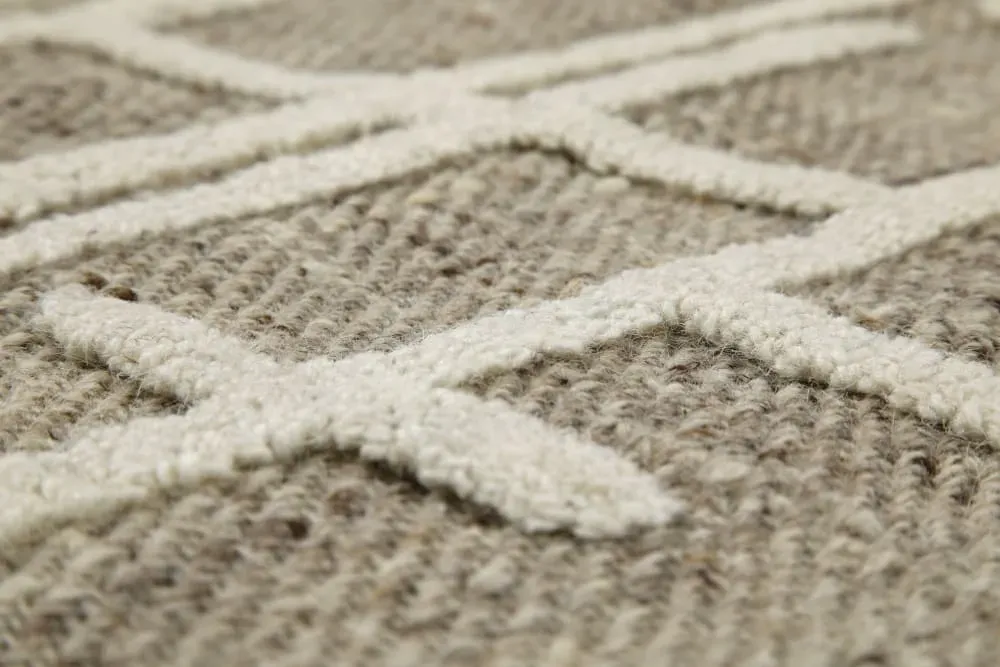 Illustration numéro 3 du produit Tapis  tufté main beige à relief160x230