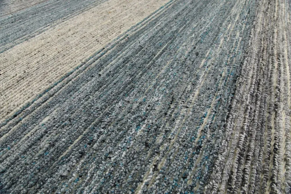 Illustration numéro 3 du produit Tapis tufté main rayures 160x230