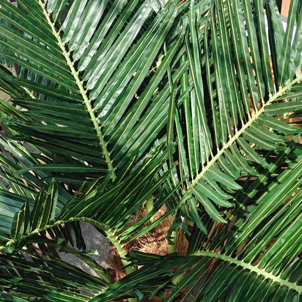 Illustration numéro 3 du produit Palmier artificiel 4 m