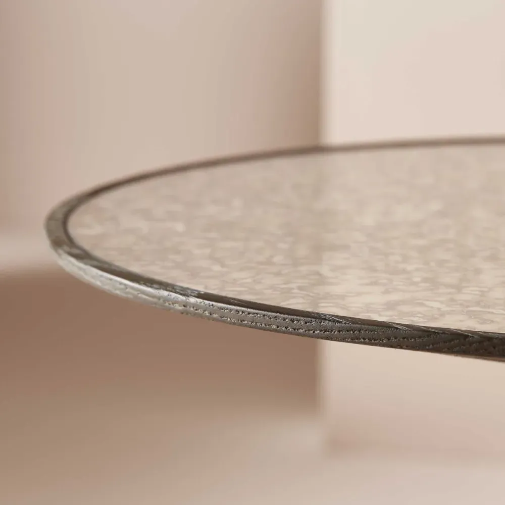 Illustration numéro 3 du produit Bout de canapé en chêne et verre L60 cm