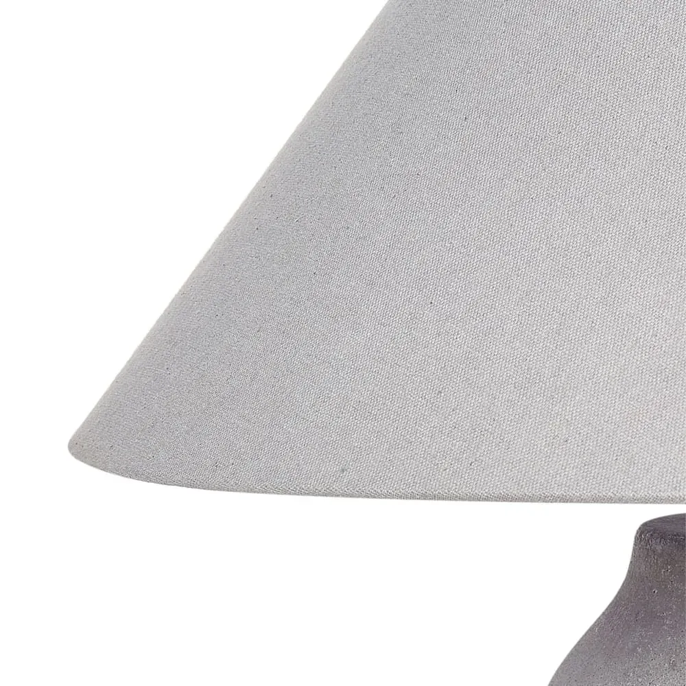 Illustration numéro 3 du produit Lampe à poser céramique gris clair