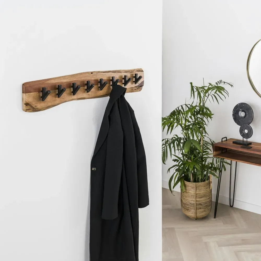 Illustration numéro 3 du produit Portemanteau mural 8 crochets bois et métal style industriel