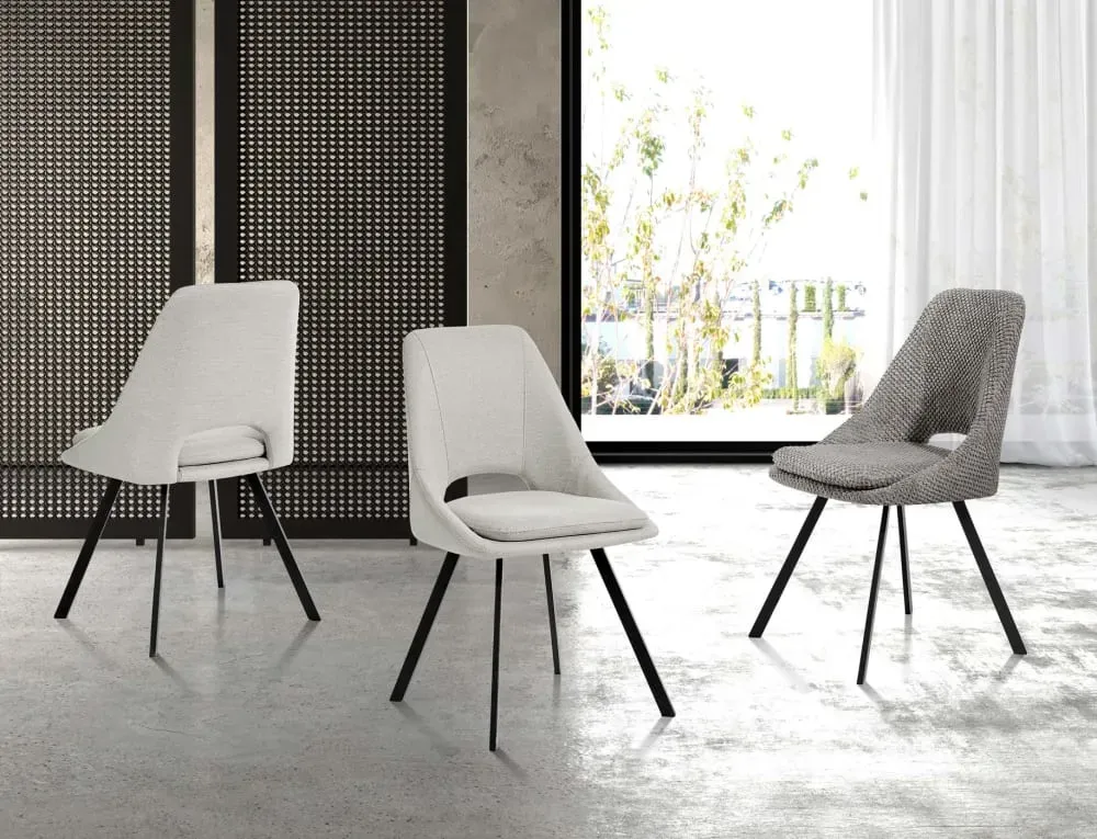 Illustration numéro 3 du produit Lot de 2 chaises en tissu et métal beige 85×48×57 cm