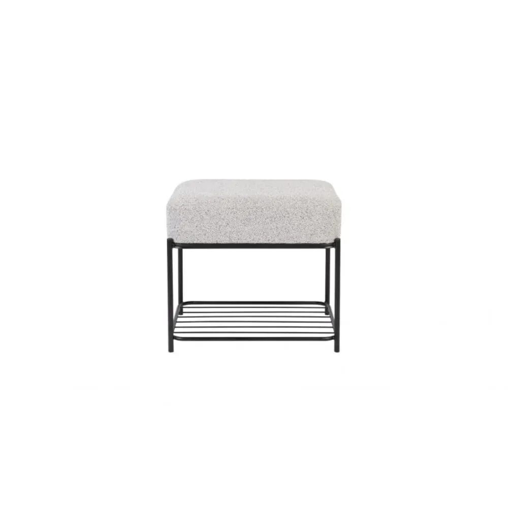 Illustration numéro 3 du produit Tabouret design en tissu noir